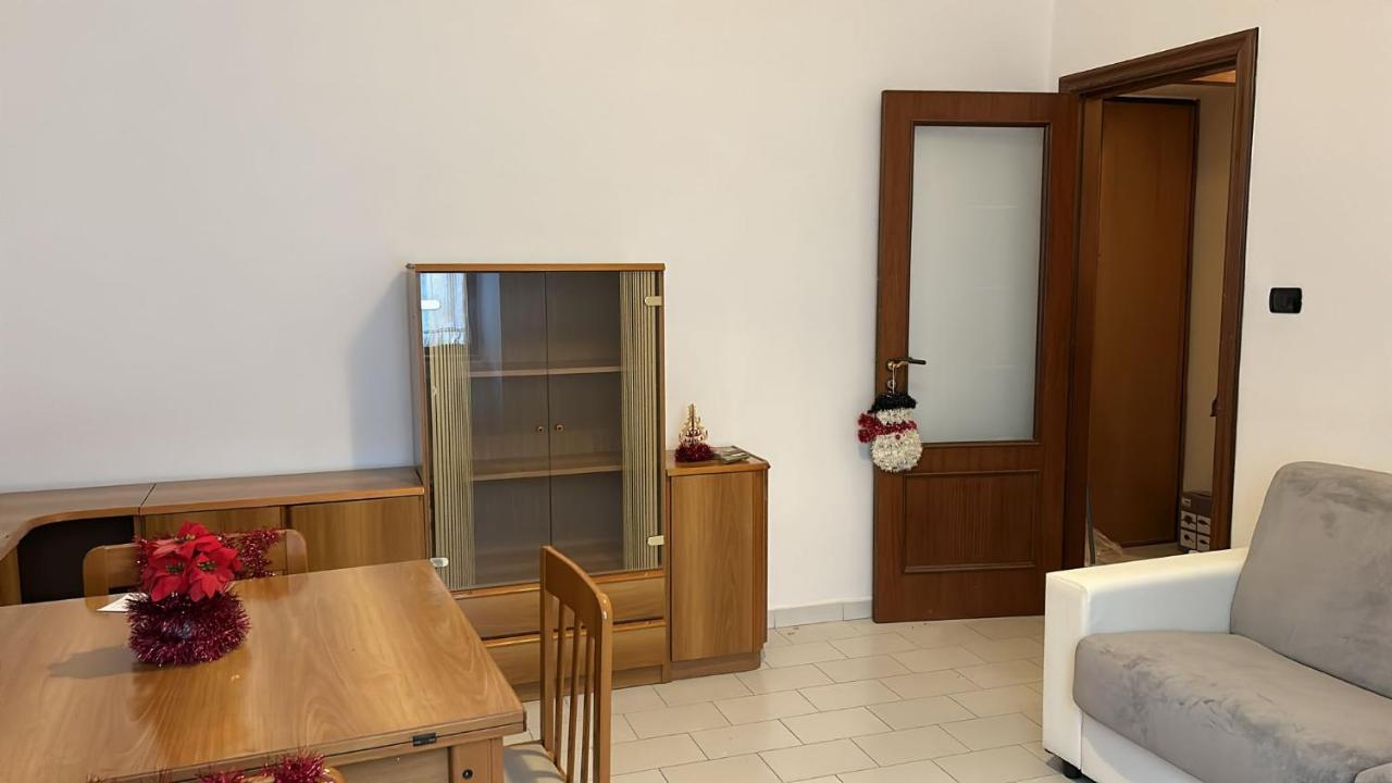 Little House Apartment Salerno Luaran gambar